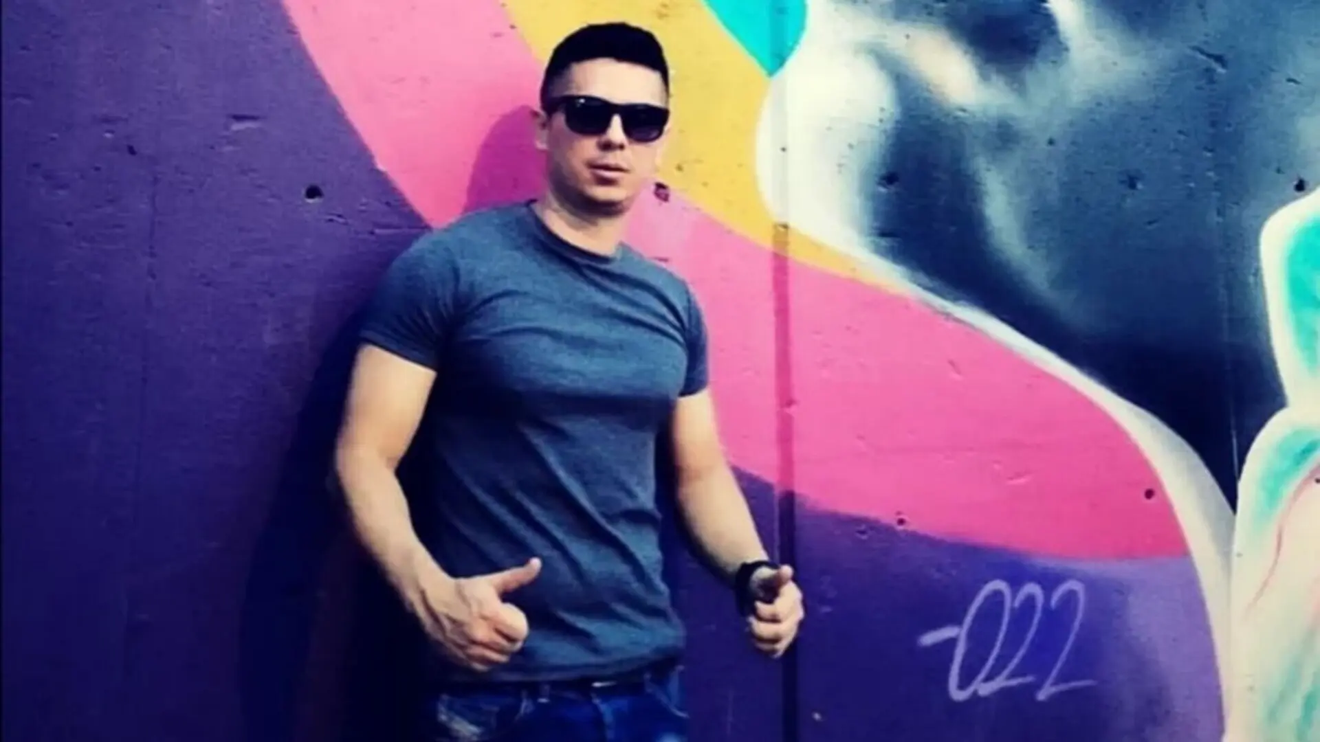 Start Anal Finger AmancioLens