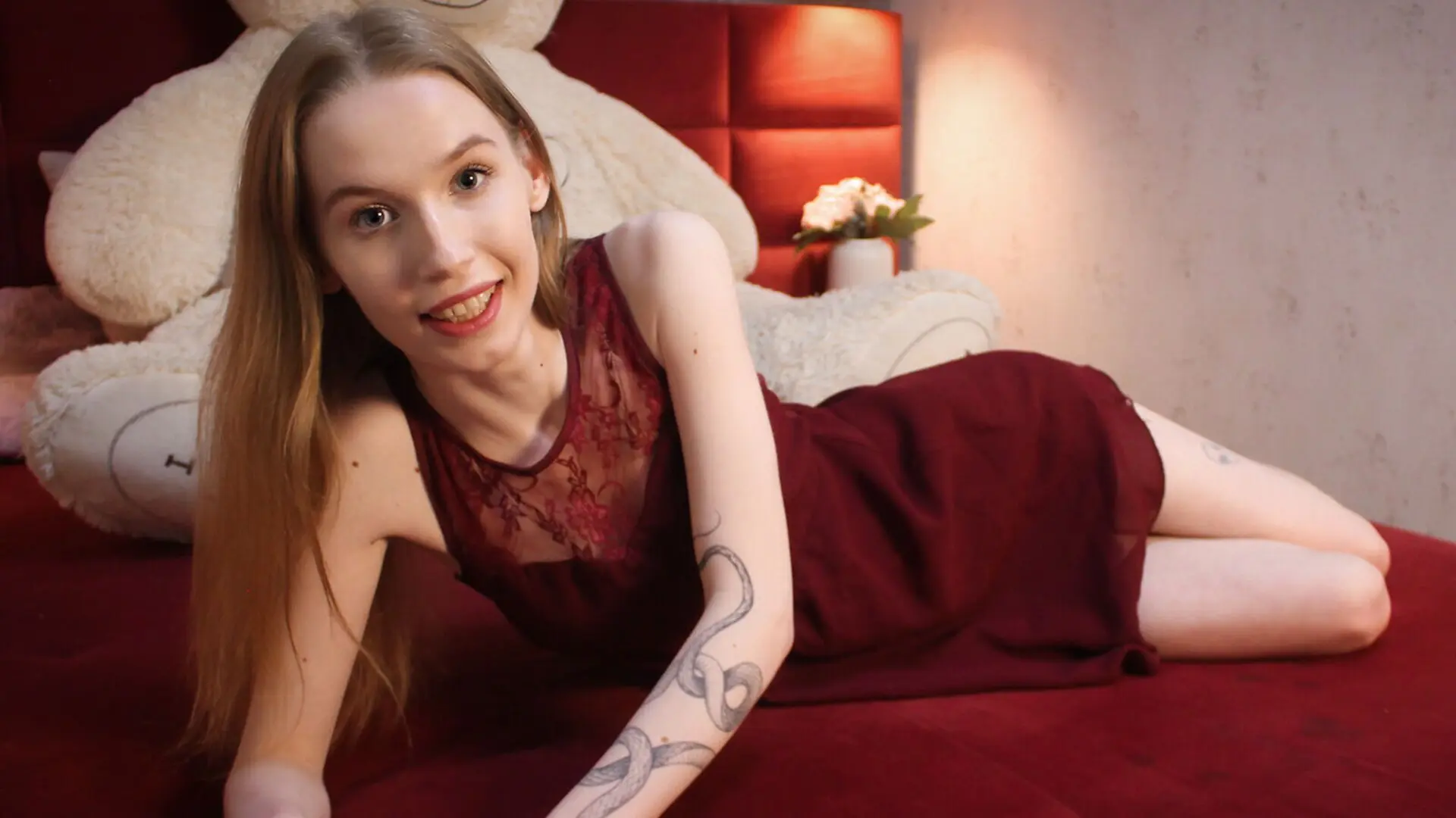 Start Anal Finger AngelaStoun