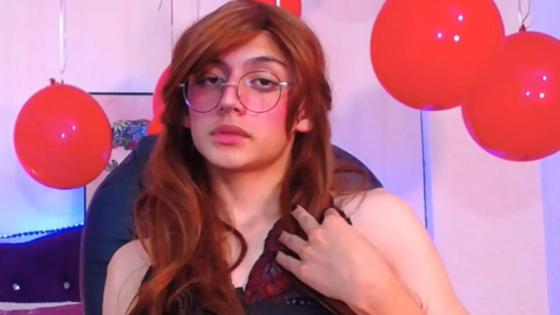 Start Anal Finger AnniePhillips