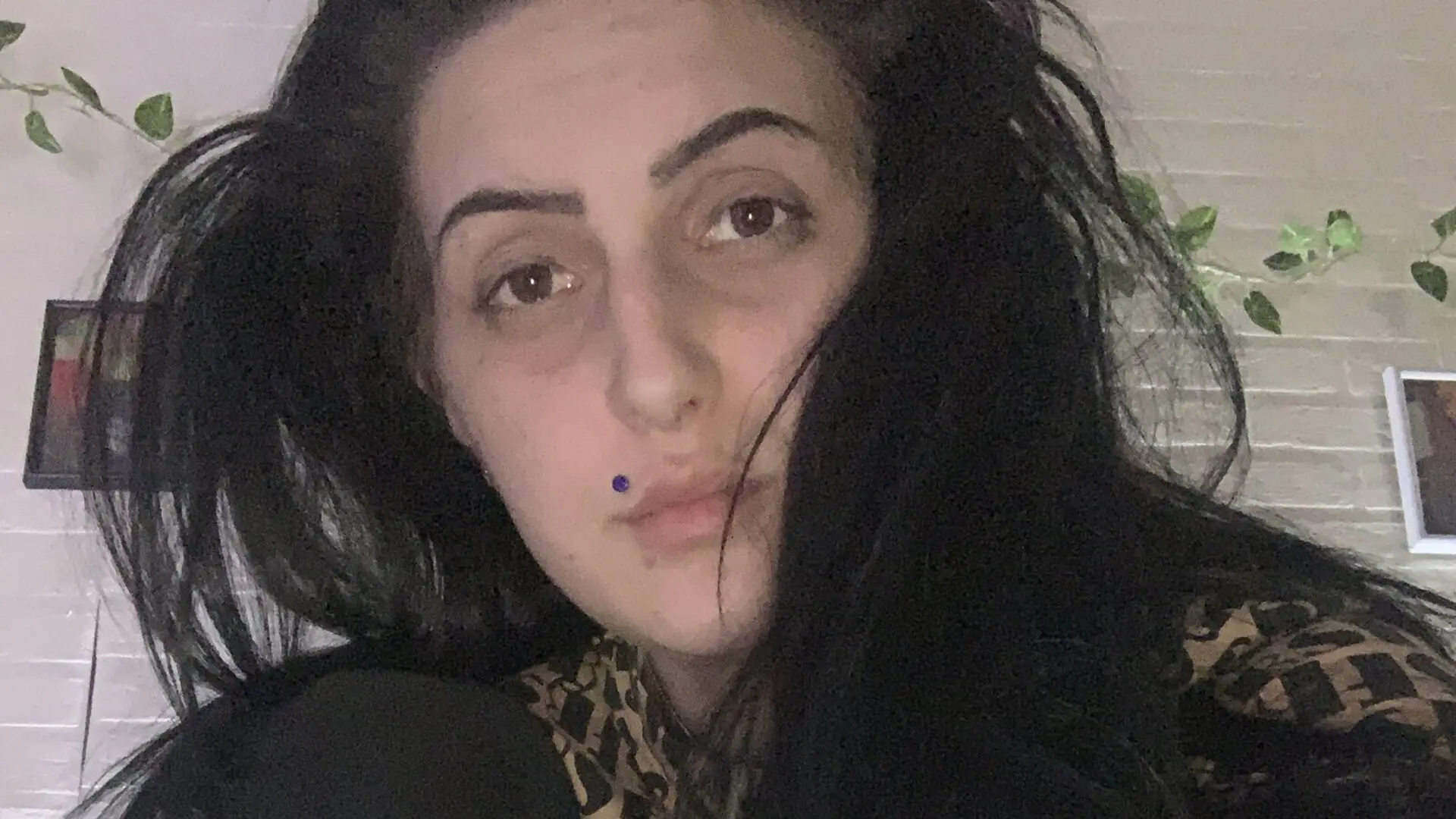Start Anal Finger AntoniaBogi