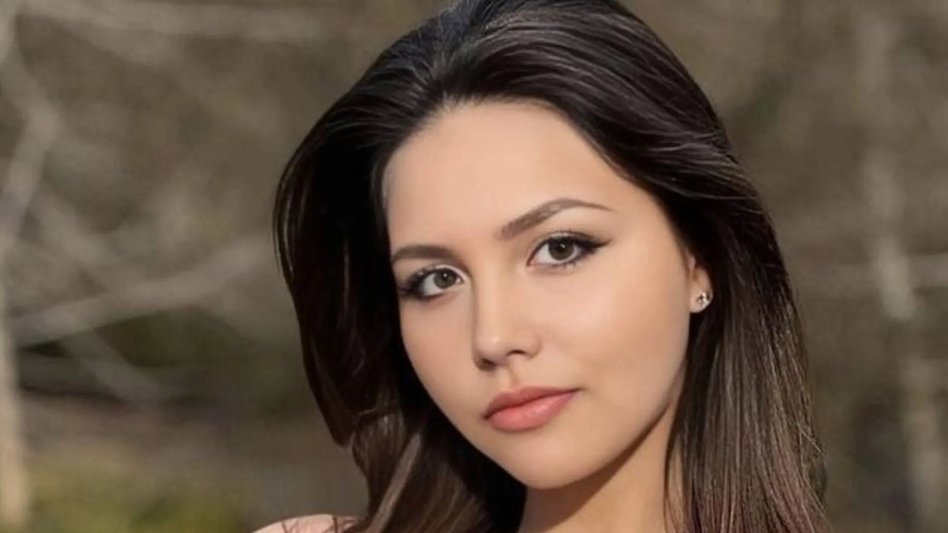 Start Anal Finger BambiVice