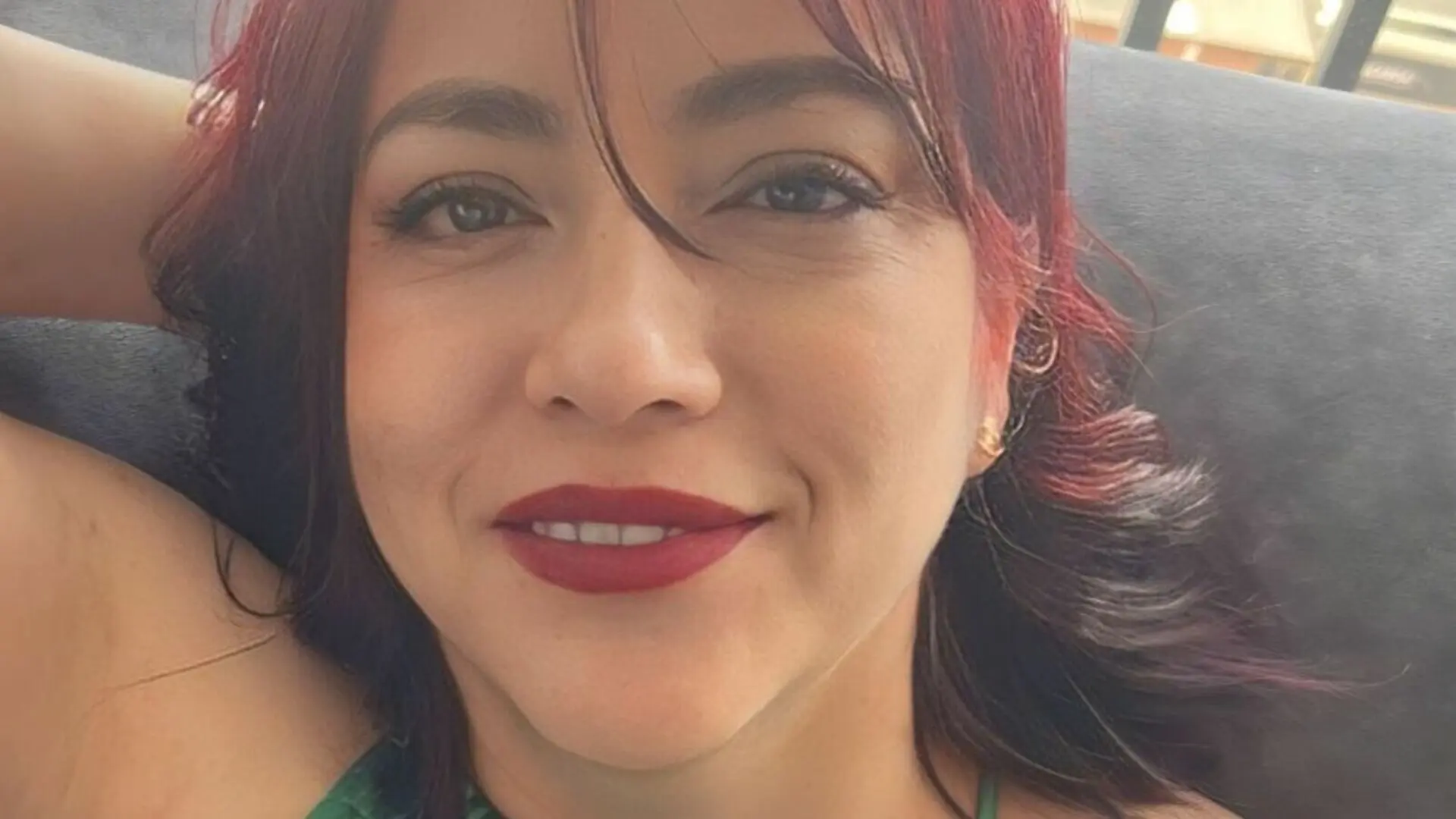 Start Anal Finger CattaleyaLara