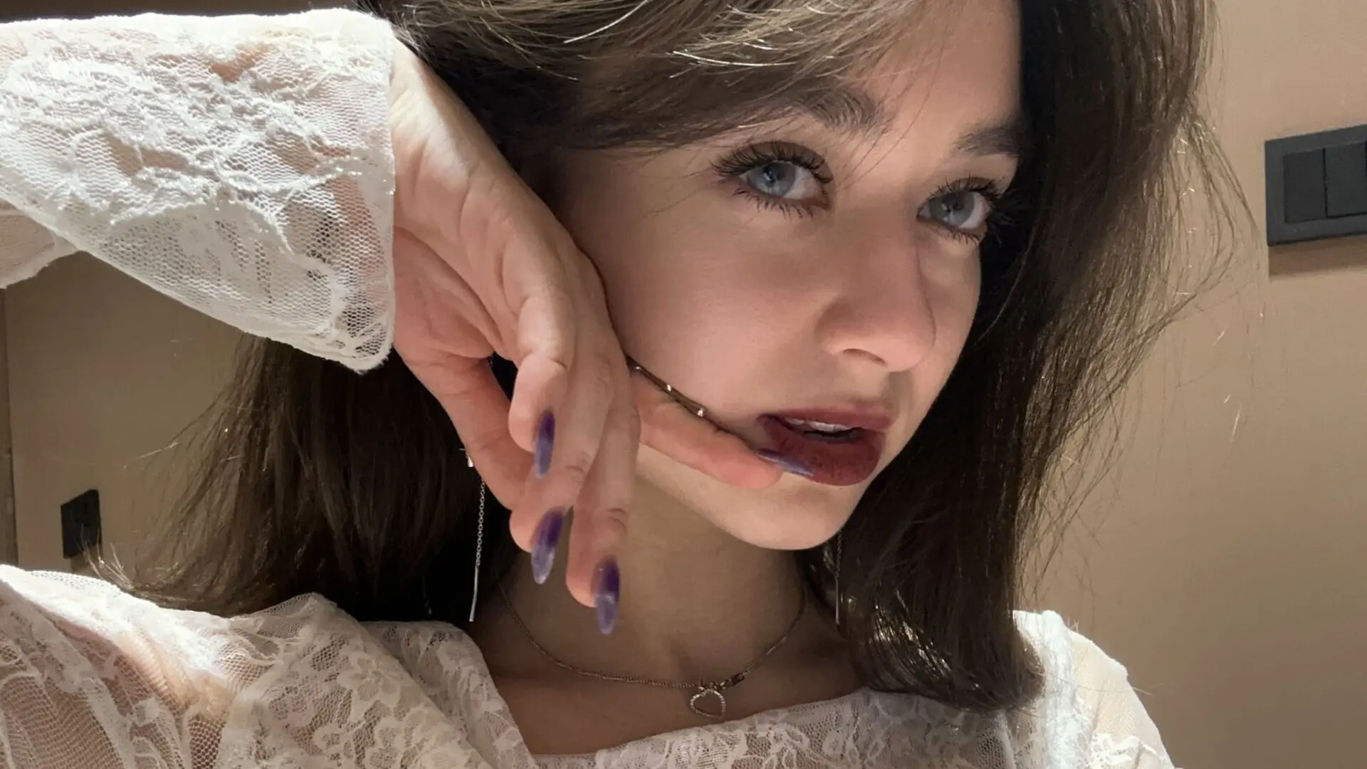 Start Anal Finger EmelyBeynar