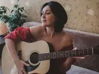 Start Anal Finger EmmaAllison
