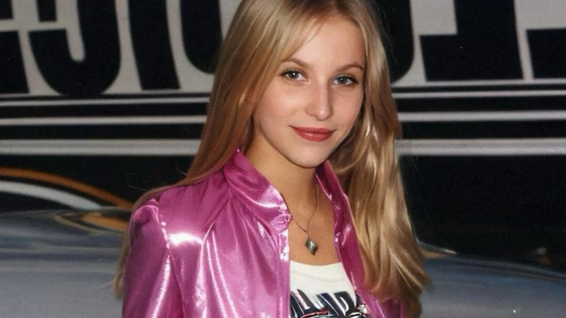 Start Anal Finger GemmaHeming