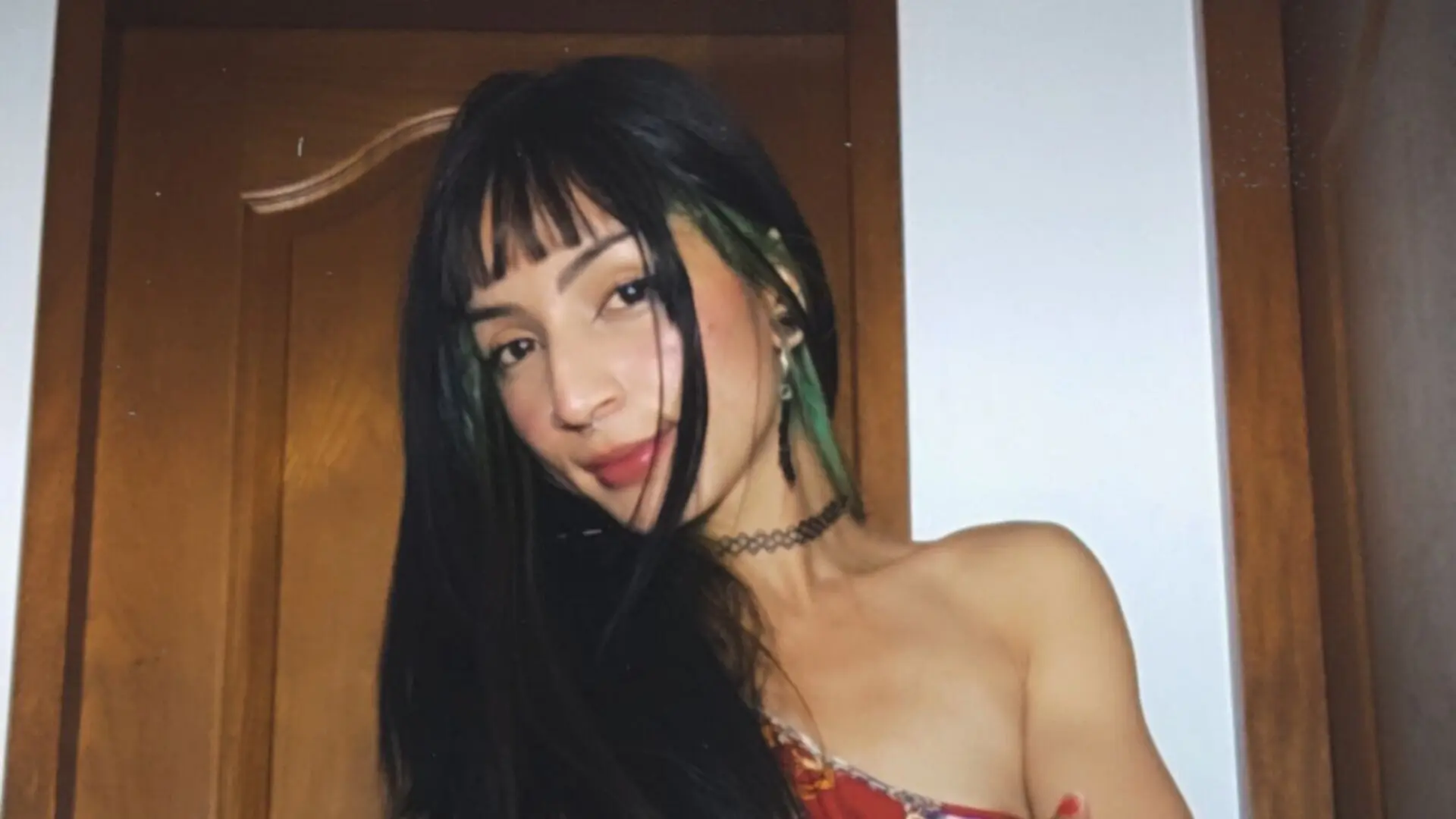 Start Anal Finger IsabelLewis