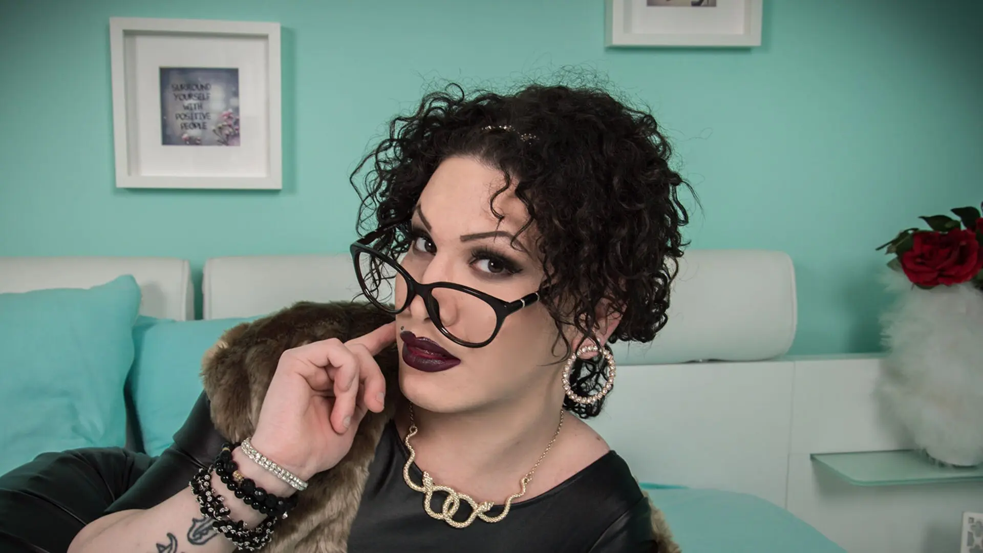 Start Anal Finger IzabelaDamon