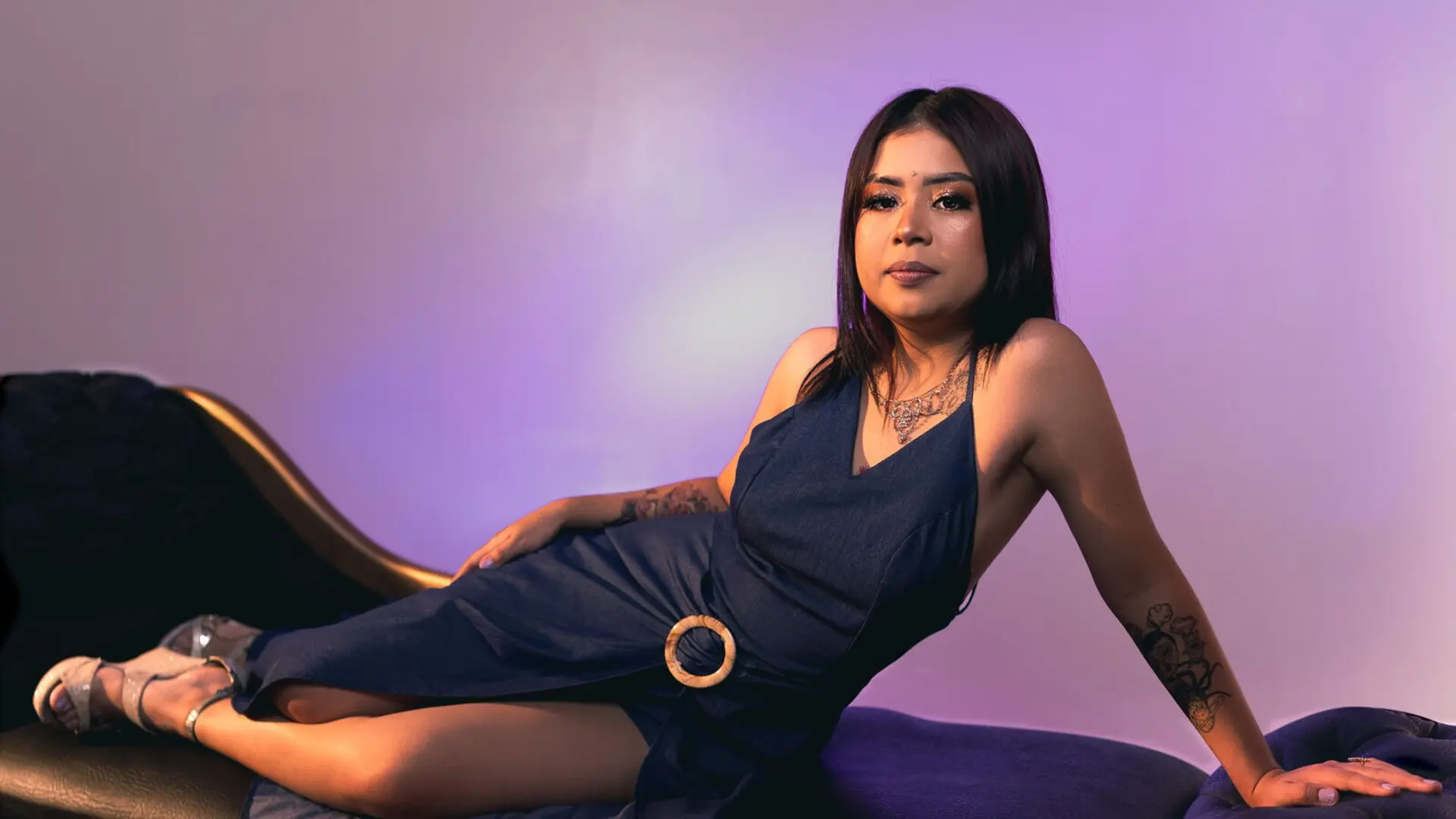 Start Anal Finger JennMaven