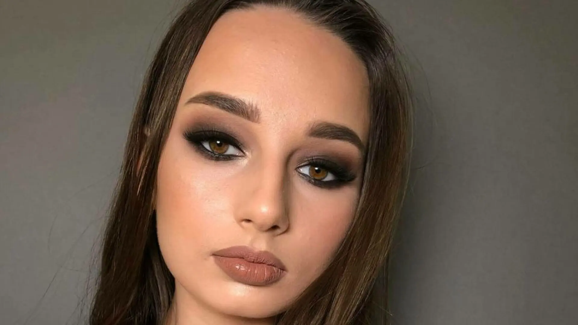 Start Anal Finger KaylaHardin