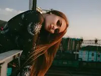 Start Anal Finger LeaFlur