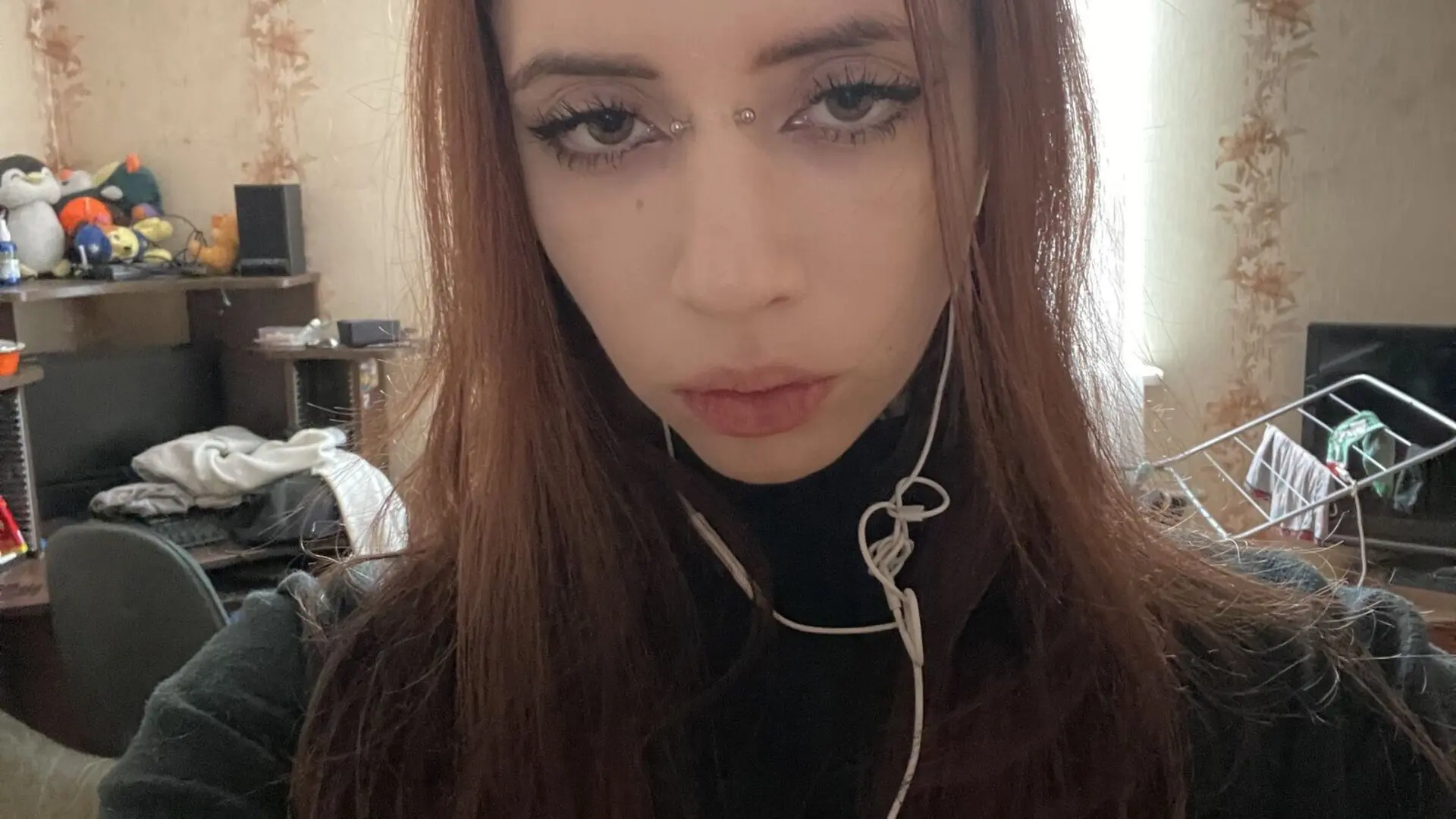 Start Anal Finger LeslyCarter
