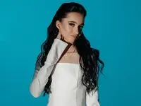 Start Anal Finger LissaAllison