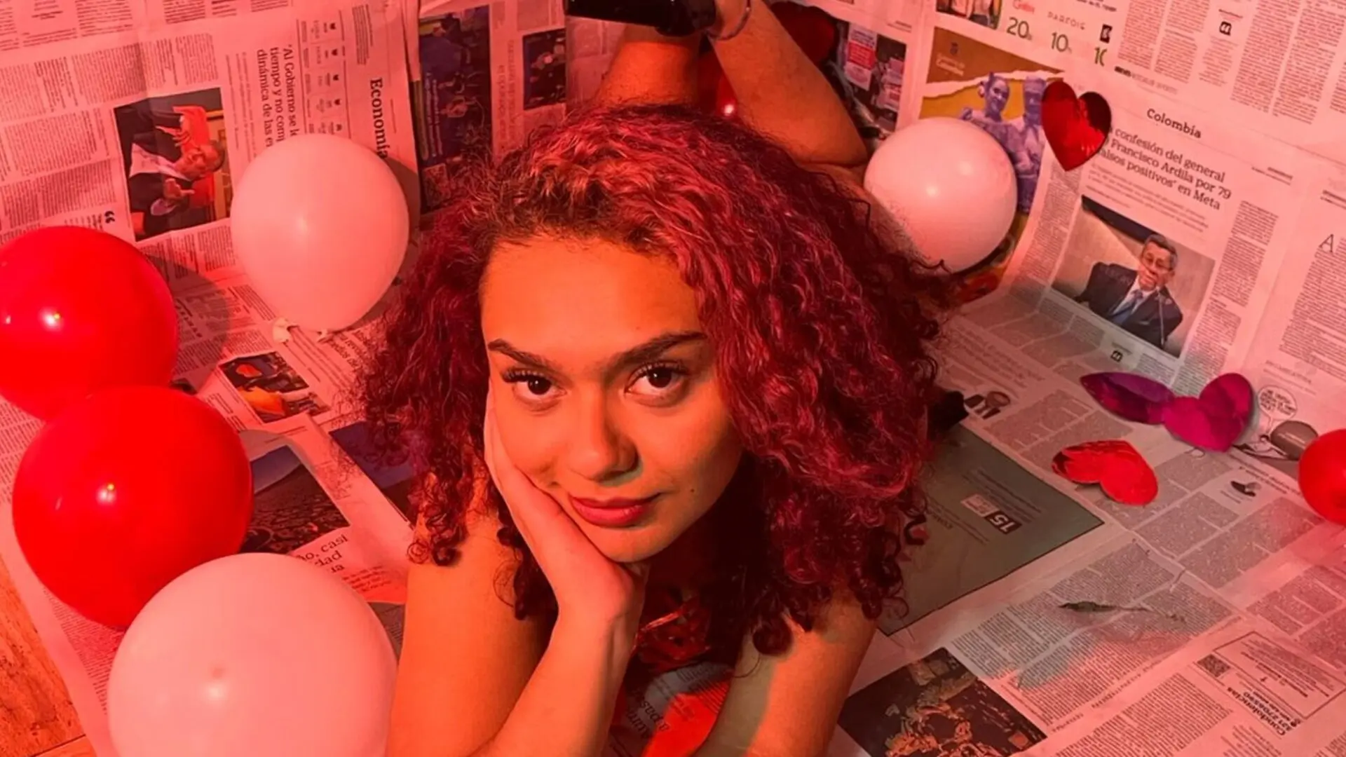 Start Anal Finger MeganRoss