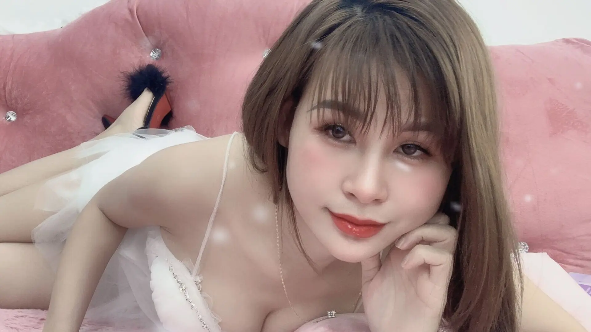 Start Anal Finger NaomiDonna