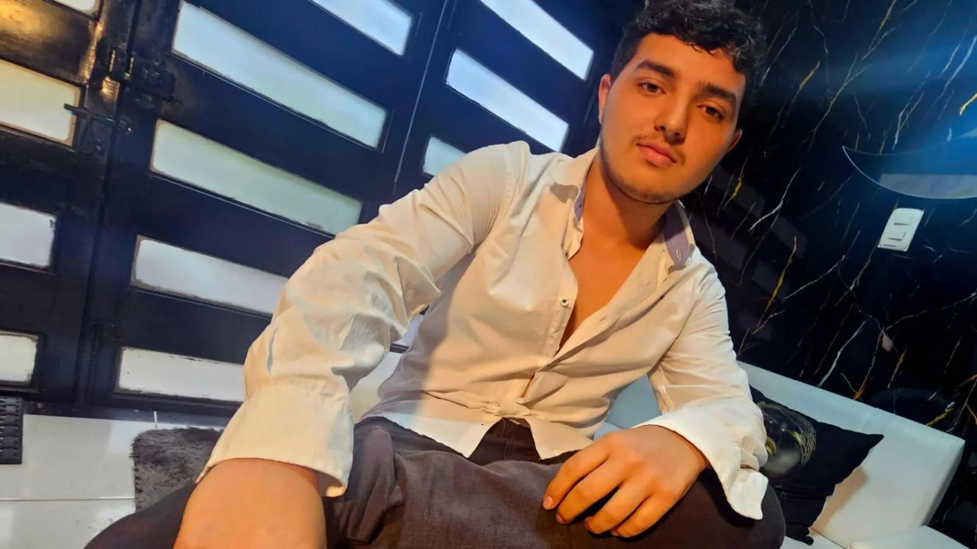 Start Anal Finger OliverThonsonn