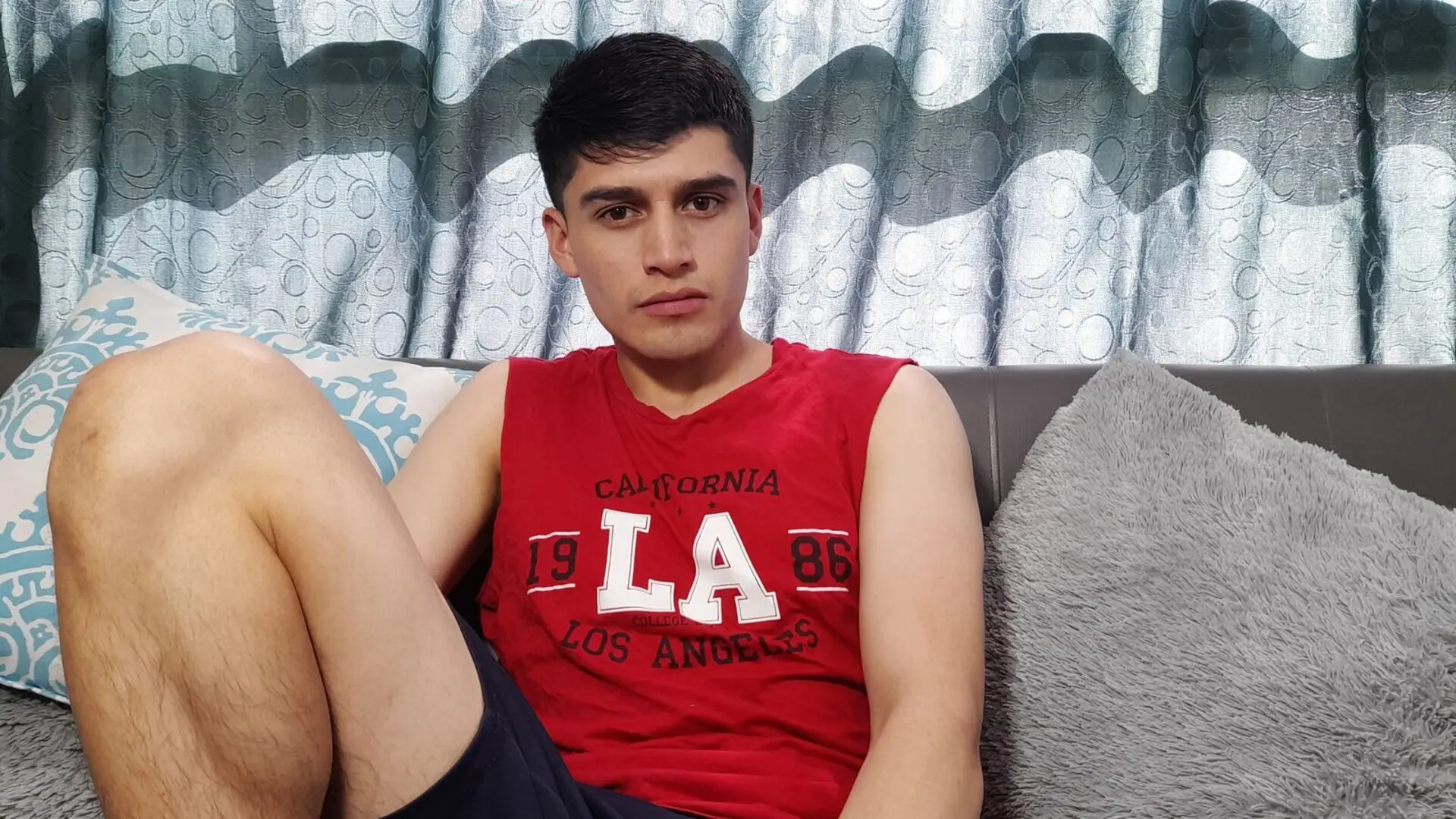 Start Anal Finger RobertMilan