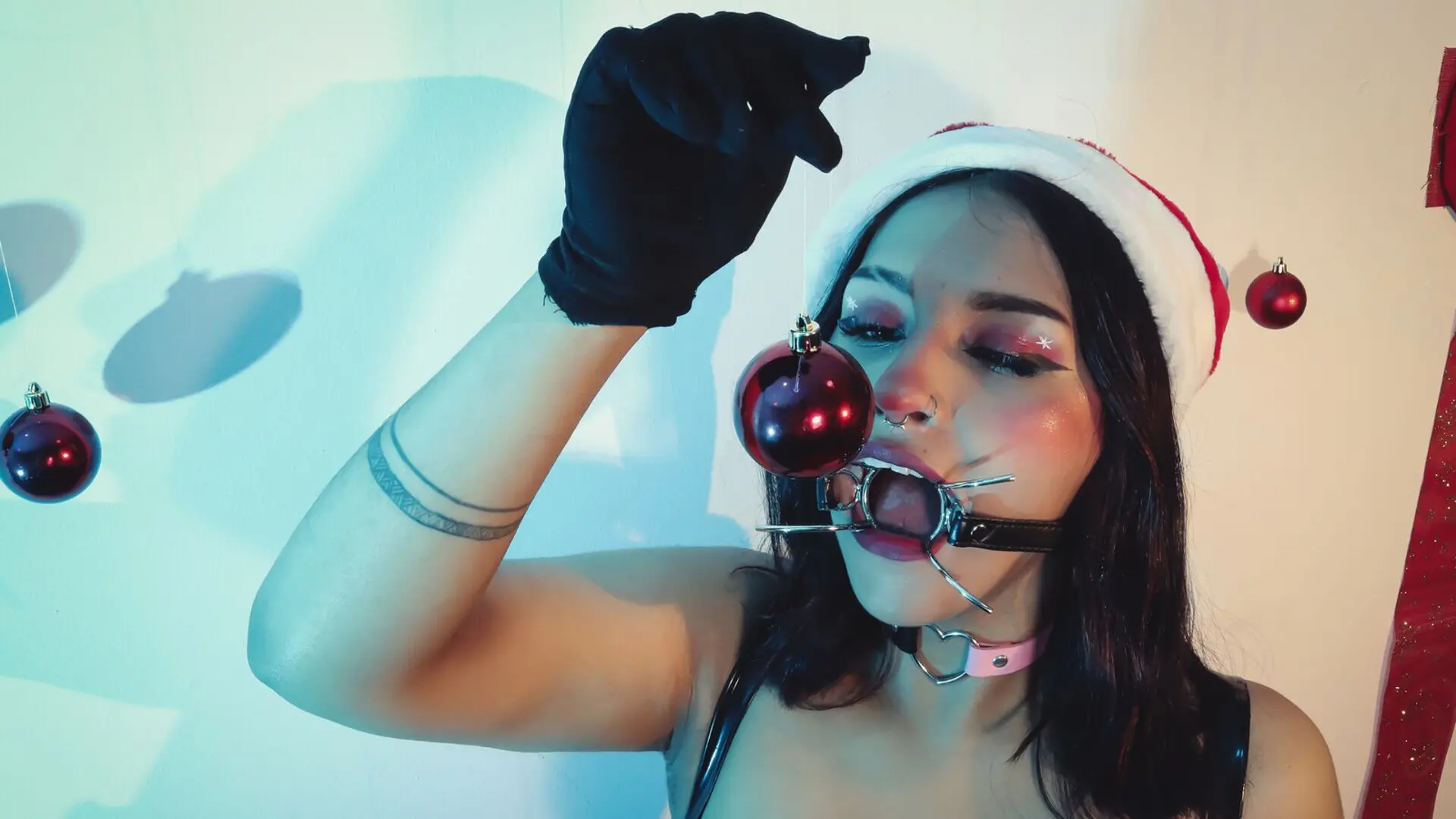 Start Anal Finger TiffanyThomas