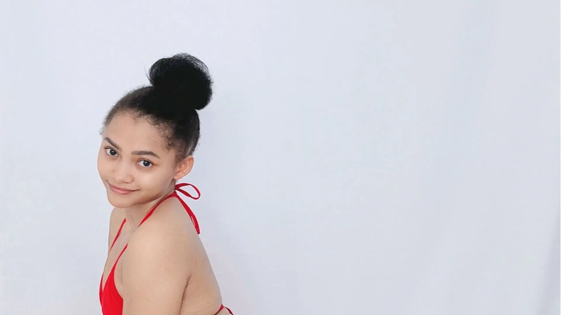 Start Anal Finger ValeryGiral