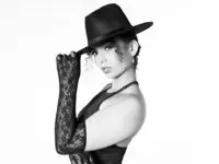 Start Anal Finger VeraBellucci