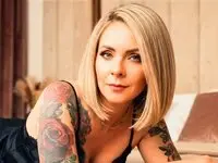 Start Anal Finger VickyAndrews