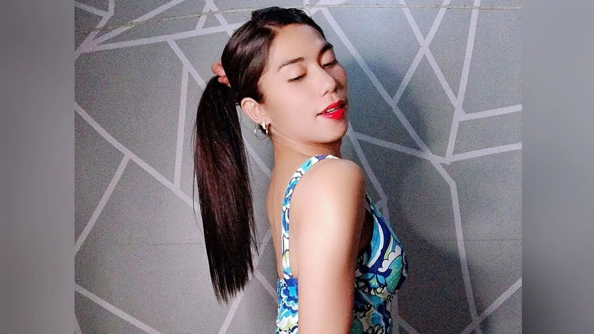 Start Anal Finger ZeinabGracia