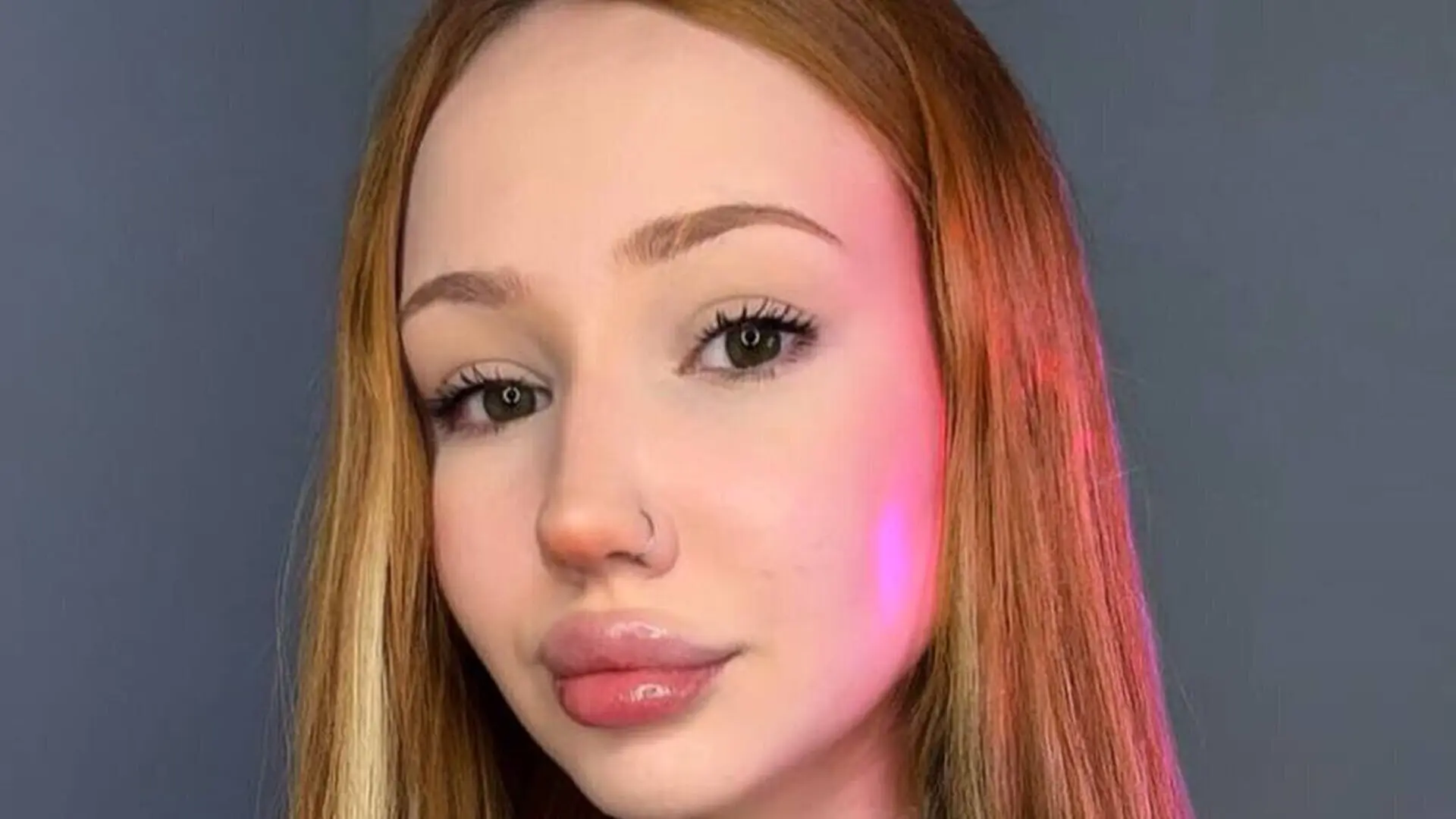 Start Anal Finger ZoeFord